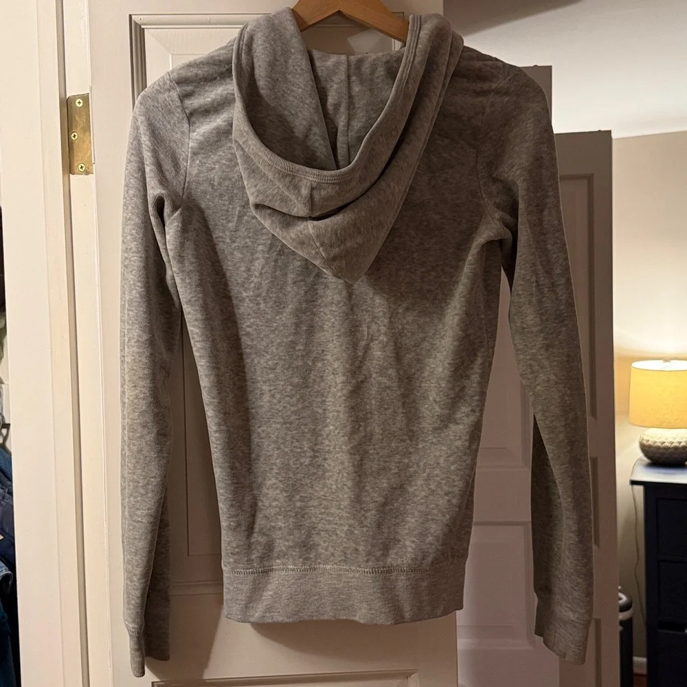 Juicy Couture Velour Zip Hoodie Y2K Gray Track Jacket Size Small Soft Lounge - Picture 5 of 5